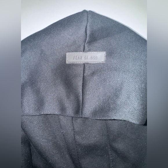Fear of God Essentials Hoodie - Picture 4 of 7